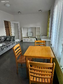 Pronájem bytu 1+kk 38 m²