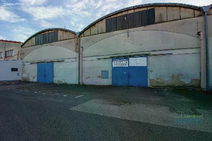 Pronájem skladového prostoru 2855 m²