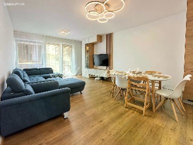 Pronájem bytu 3+kk 83 m²