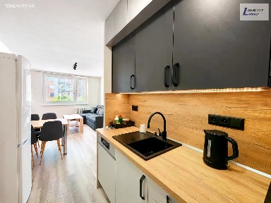 Pronájem bytu 2+kk 43 m²