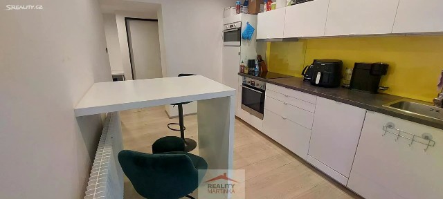 Pronájem bytu 2+kk 48 m²