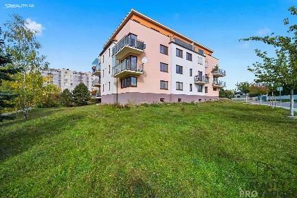 Pronájem bytu 2+kk 73 m²