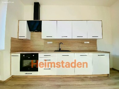 Pronájem bytu 3+kk 67 m²