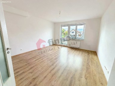 Pronájem bytu 1+kk 27 m²