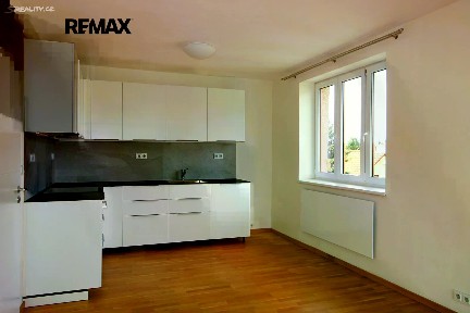 Pronájem bytu 4+kk 102 m²