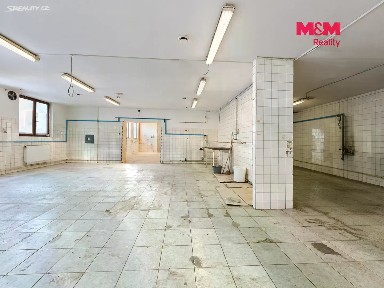 Pronájem výrobní haly, prostoru 235 m²