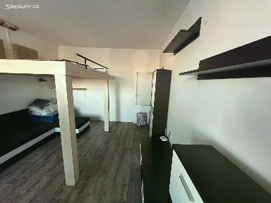 Pronájem bytu 1+1 30 m²