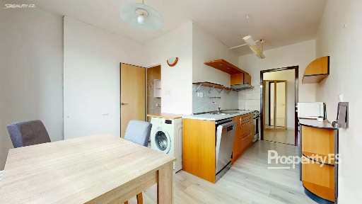 Pronájem bytu 2+1 66 m²