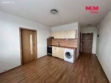 Pronájem bytu 1+1 35 m²