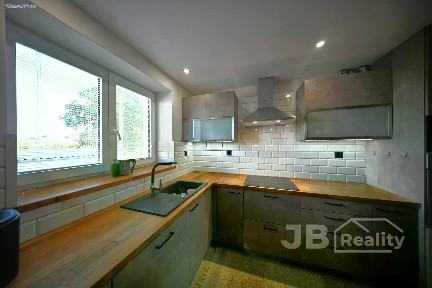 Prodej bytu 3+1 60 m²