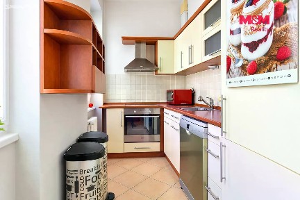 Pronájem bytu 2+kk 64 m²