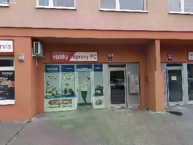 Pronájem obchodního prostoru 14 m²