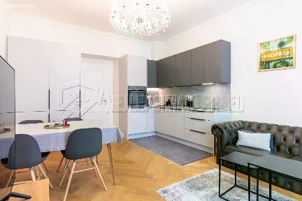 Pronájem bytu 2+kk 55 m²