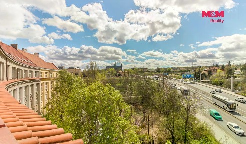 Pronájem bytu 2+1 60 m²