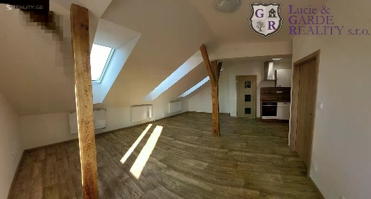 Třída Václava Vaniše, Mladá Vožice