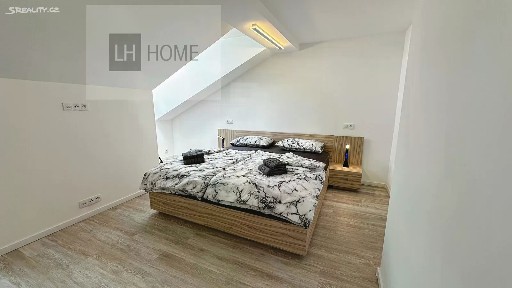 Pronájem bytu 2+kk 86 m²