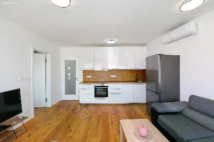 Pronájem bytu 2+kk 46 m²