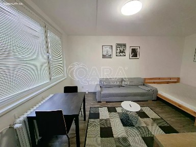 Pronájem bytu 1+kk 30 m²