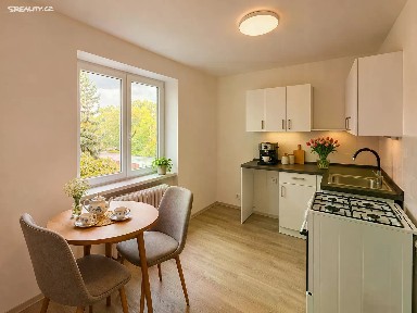 Pronájem bytu 1+1 30 m²