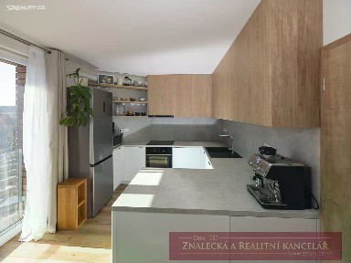 Prodej bytu 4+kk 107 m²