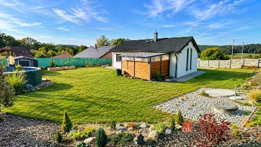 Prodej rodinného domu 90 m², pozemek 940 m²