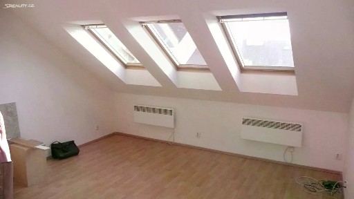 Pronájem bytu 1+kk 31 m²