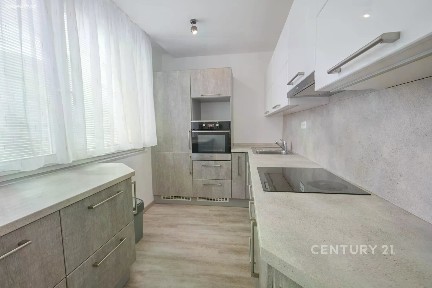 Pronájem bytu 3+1 74 m²
