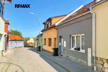 Hřbitovní, Brno - Líšeň