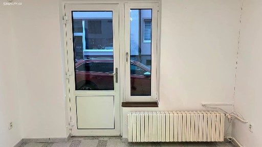 Pronájem obchodního prostoru 29 m²