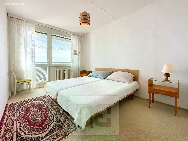 Pronájem bytu 3+kk 66 m²