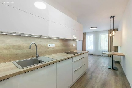 Pronájem bytu 2+kk 53 m²