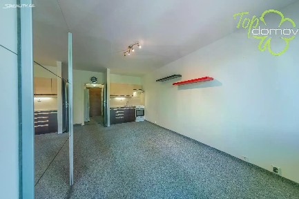 Pronájem bytu 1+kk 30 m²