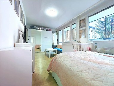Pronájem bytu 1+1 41 m²