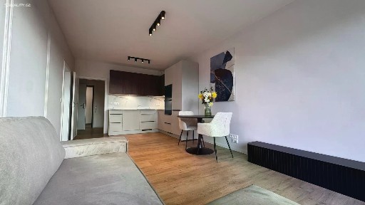 Pronájem bytu 2+kk 57 m²