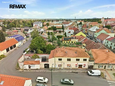 Náměstí svobody, Libochovice