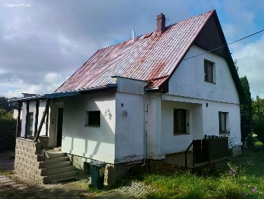 Prodej rodinného domu 240 m², pozemek 750 m²