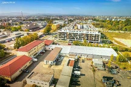 Pronájem skladového prostoru 787 m²