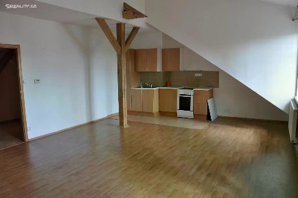 Pronájem bytu 1+1 56 m²