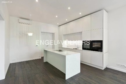 Pronájem bytu 4+kk 137 m²