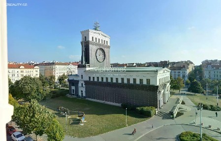 náměstí Jiřího z Poděbrad, Praha - Vinohrady
