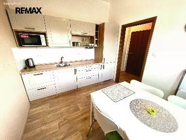 Pronájem bytu 2+1 87 m²