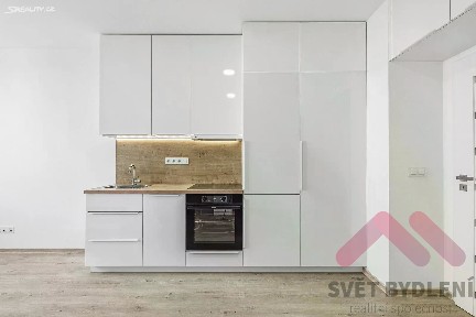 Pronájem bytu 1+kk 25 m²