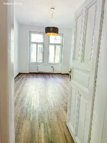 Pronájem bytu 1+kk 28 m²