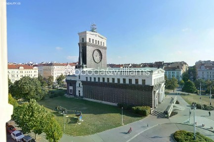 náměstí Jiřího z Poděbrad, Praha - Vinohrady
