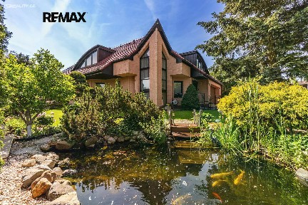 Prodej vily 354 m², pozemek 929 m²