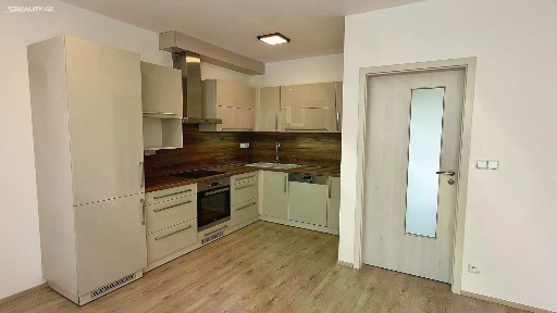 Pronájem bytu 3+kk 75 m²