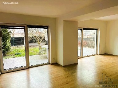 Pronájem rodinného domu 120 m², pozemek 260 m²