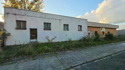 Prodej obchodního prostoru 350 m²