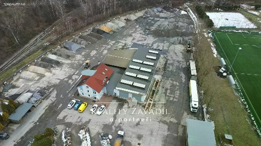 Pronájem výrobní haly, prostoru 1023 m²