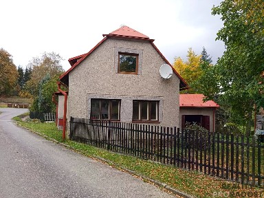 Prodej rodinného domu 118 m², pozemek 245 m²